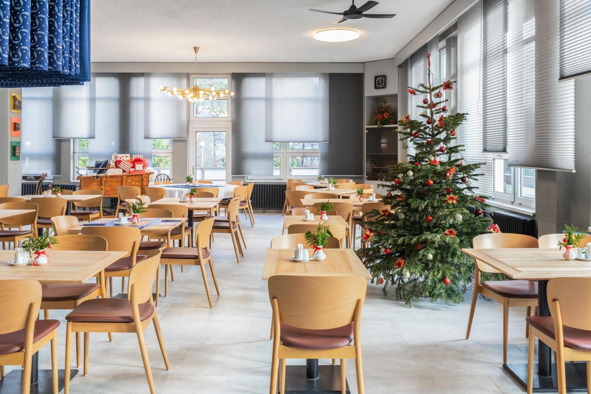 Ibis Styles Relax Roznov Pod Radhostem Hotel Bagian luar foto