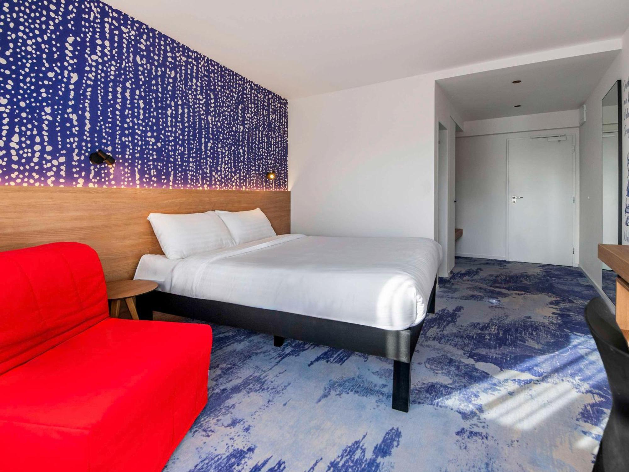 Ibis Styles Relax Roznov Pod Radhostem Hotel Bagian luar foto